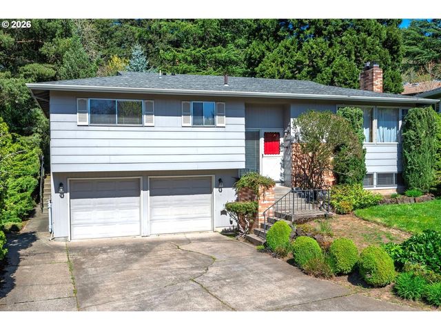 5815 Sw HUDDLESON St, Portland, OR 97219
