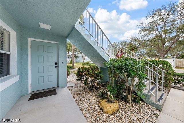 149 Wading Bird CIR, Naples, FL 34110