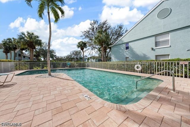149 Wading Bird CIR, Naples, FL 34110