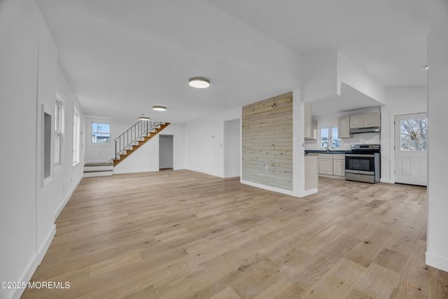 234 Beach Avenue, Middletown, NJ 07748