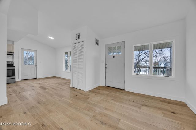 234 Beach Avenue, Middletown, NJ 07748