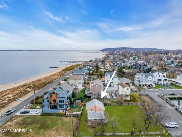 234 Beach Avenue, Middletown, NJ 07748