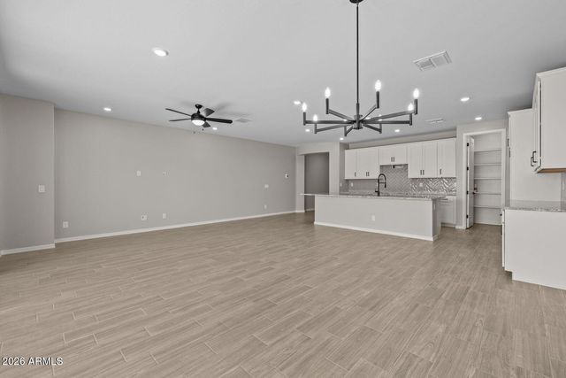 18941 W MONTEROSA Street, Litchfield Park, AZ 85340