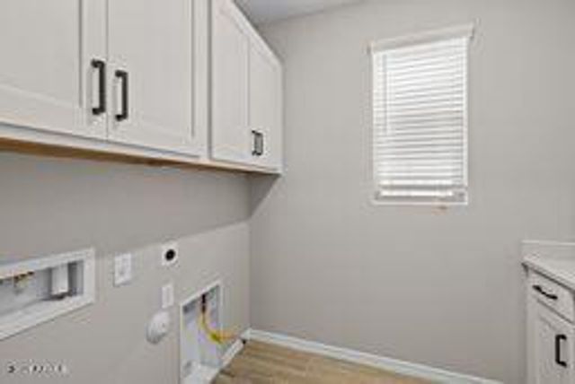 18941 W MONTEROSA Street, Litchfield Park, AZ 85340