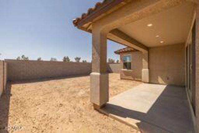 18941 W MONTEROSA Street, Litchfield Park, AZ 85340