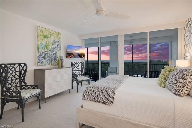 7515 Pelican Bay BLVD 6B, Naples, FL 34108