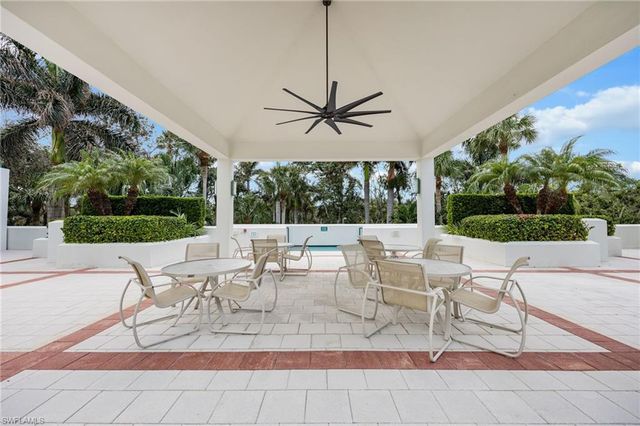 7515 Pelican Bay BLVD 6B, Naples, FL 34108