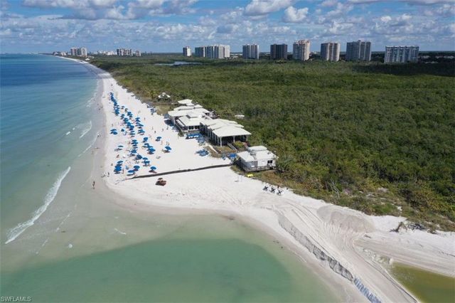7515 Pelican Bay BLVD 6B, Naples, FL 34108