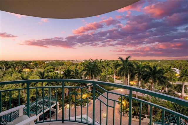 7515 Pelican Bay BLVD 6B, Naples, FL 34108