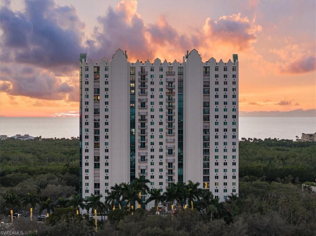 7515 Pelican Bay BLVD 6B, Naples, FL 34108