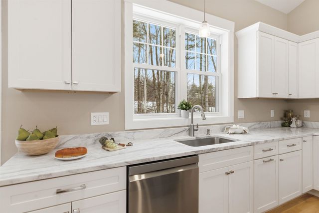 69 Lady Walsingham Way Lot 31, Laconia, NH 03246