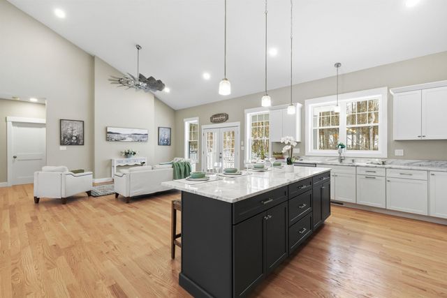 69 Lady Walsingham Way Lot 31, Laconia, NH 03246