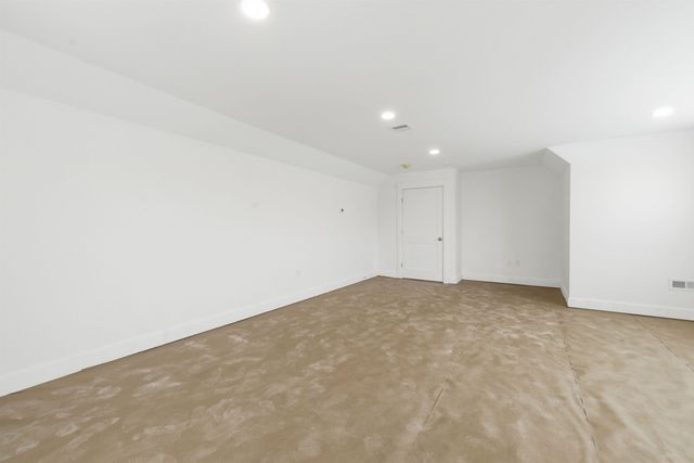 69 Lady Walsingham Way Lot 31, Laconia, NH 03246