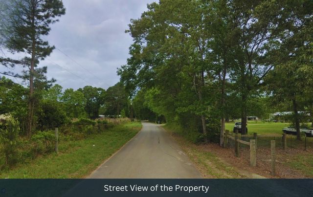 935 County Road 2192, Cleveland, TX 77327