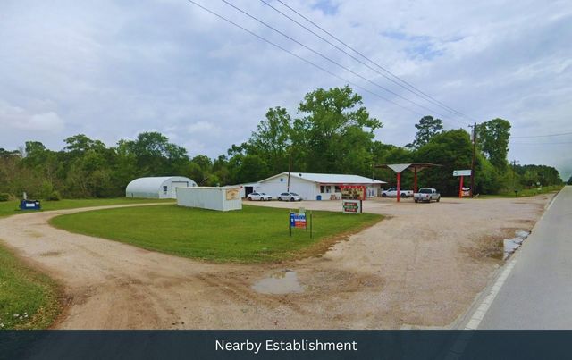 935 County Road 2192, Cleveland, TX 77327