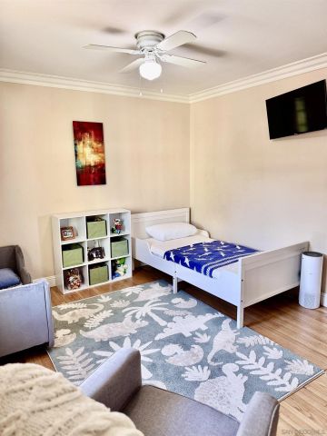 6295 Calle Pavana, San Diego, CA 92139