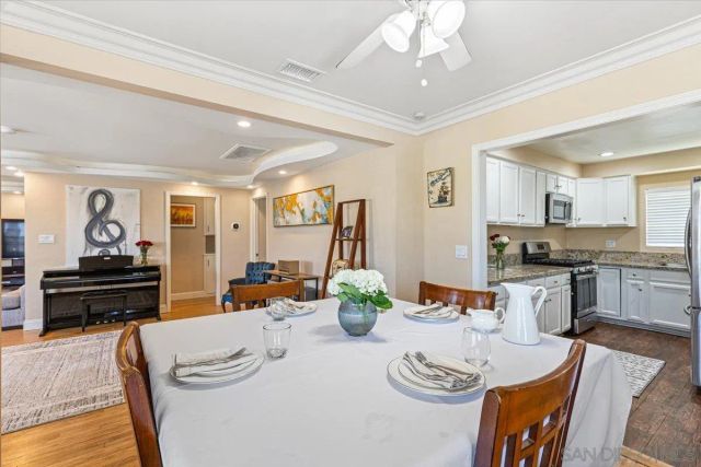 6295 Calle Pavana, San Diego, CA 92139