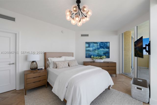 17875 Collins Ave 2301, Sunny Isles Beach, FL 33160