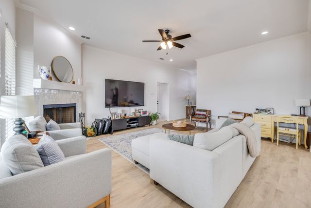 7412 Olive Grove Avenue, Abilene, TX 79606