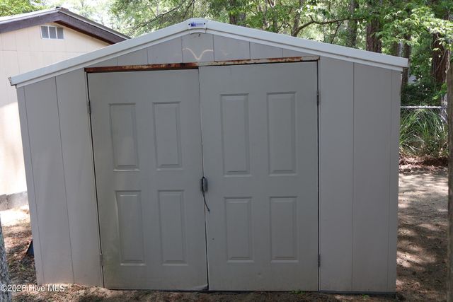 9136 E Calabash Drive SW, Calabash, NC 28467