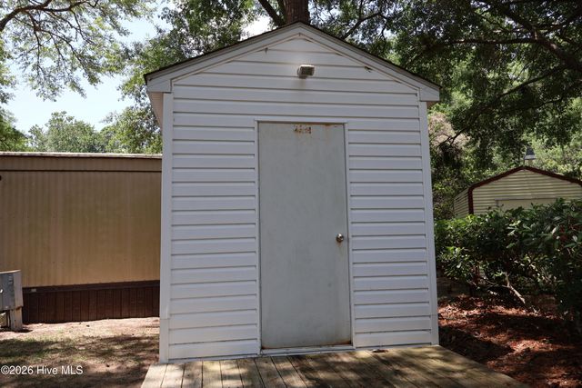 9136 E Calabash Drive SW, Calabash, NC 28467
