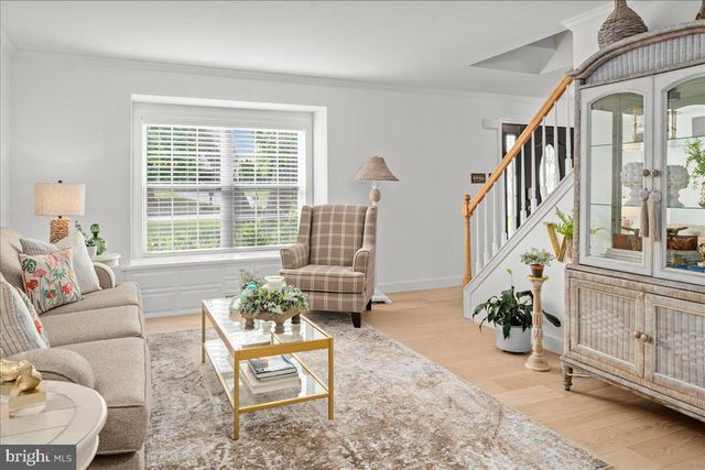 3043 FAIRHILL DR, Collegeville, PA 19426