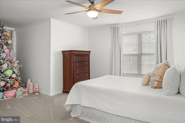 3043 FAIRHILL DR, Collegeville, PA 19426