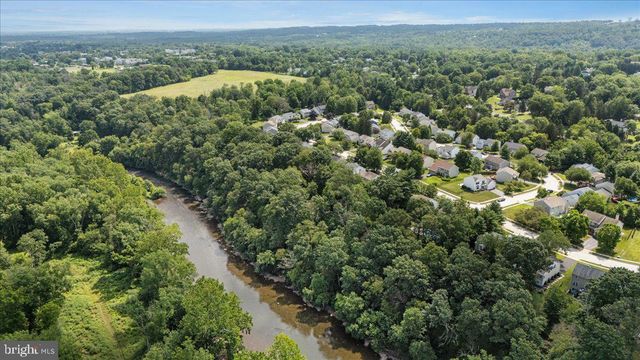 3043 FAIRHILL DR, Collegeville, PA 19426