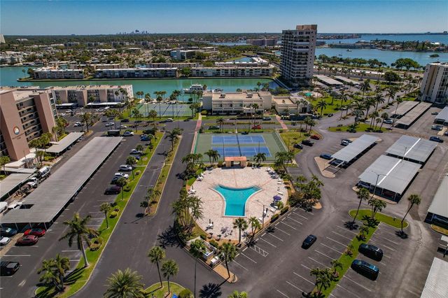 7540 BAY ISLAND DRIVE S 251, South Pasadena, FL 33707