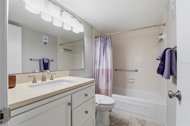 7540 BAY ISLAND DRIVE S 251, South Pasadena, FL 33707