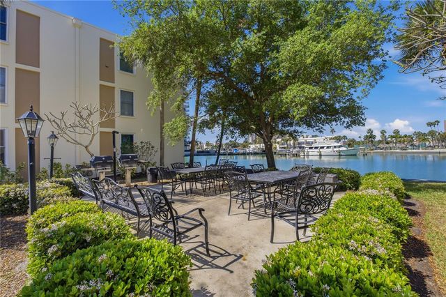 7540 BAY ISLAND DRIVE S 251, South Pasadena, FL 33707