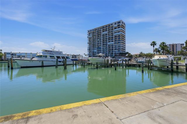 7540 BAY ISLAND DRIVE S 251, South Pasadena, FL 33707