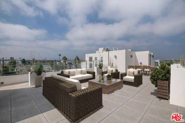 4418 S Slauson Avenue 101, Culver City, CA 90230