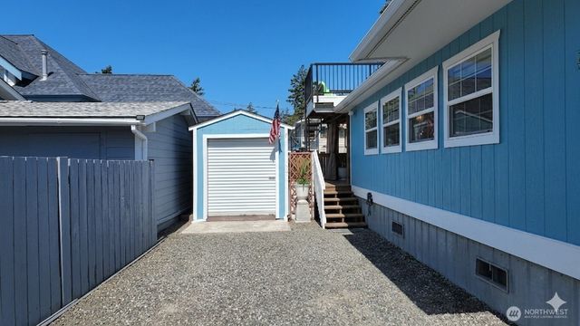 4830 Cedar Lane, Blaine, WA 98230