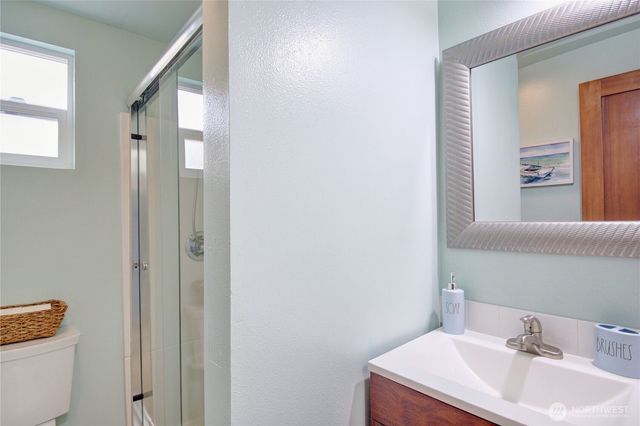 4830 Cedar Lane, Blaine, WA 98230