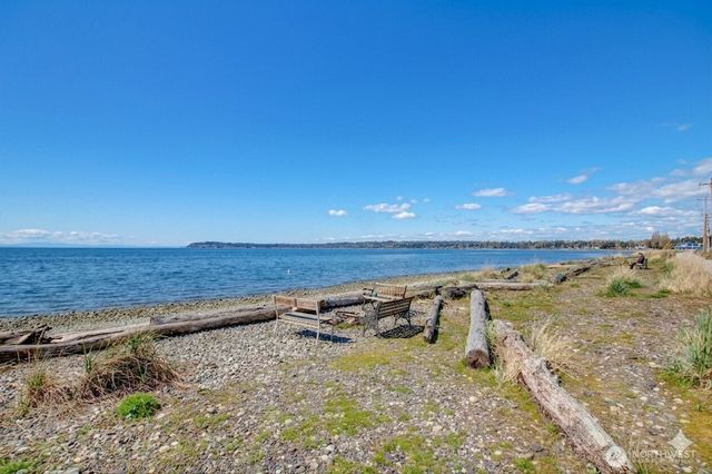 4830 Cedar Lane, Blaine, WA 98230