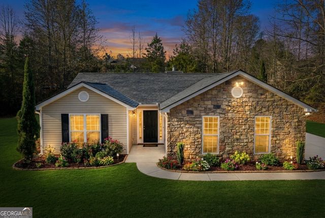 520 Redbud Lane, Mount Airy, GA 30563