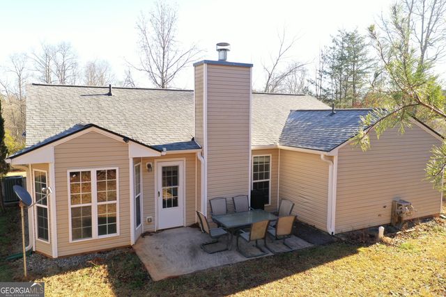 520 Redbud Lane, Mount Airy, GA 30563