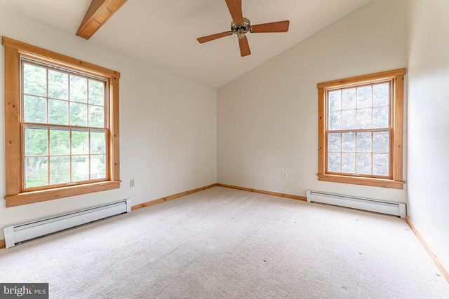 1821 W STRASBURG RD, West Chester, PA 19382
