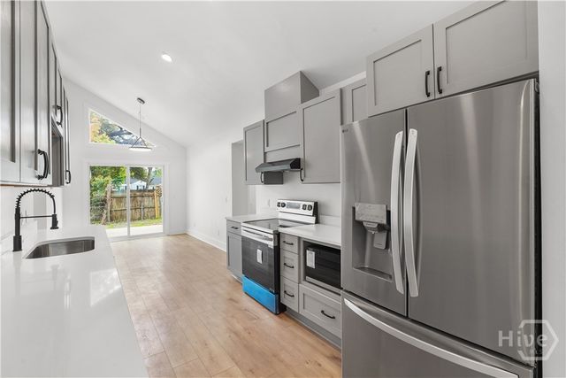 2403 Mississippi Avenue, Savannah, GA 31404