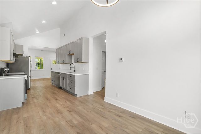 2403 Mississippi Avenue, Savannah, GA 31404