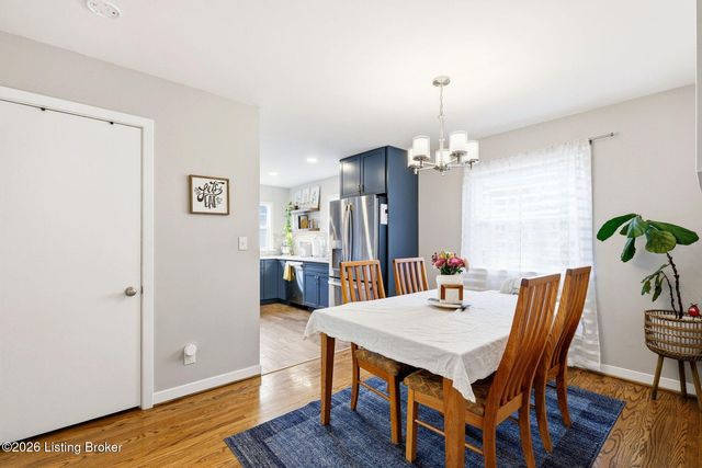 3716 Youngwood Rd, Louisville, KY 40218