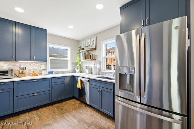 3716 Youngwood Rd, Louisville, KY 40218