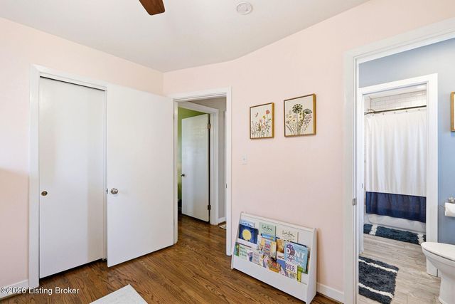 3716 Youngwood Rd, Louisville, KY 40218