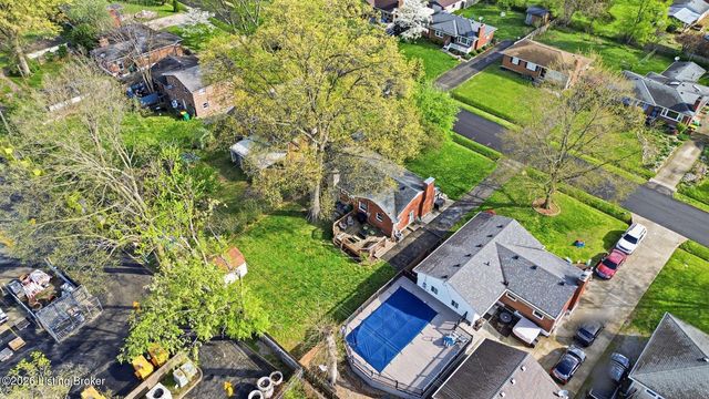 3716 Youngwood Rd, Louisville, KY 40218