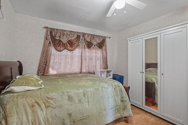 26 Groveland St, Lynn, MA 01902
