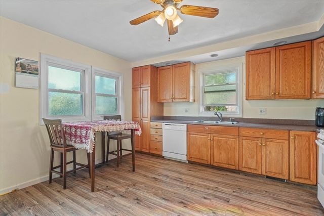 26 Groveland St, Lynn, MA 01902