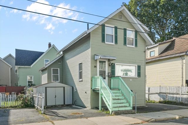26 Groveland St, Lynn, MA 01902