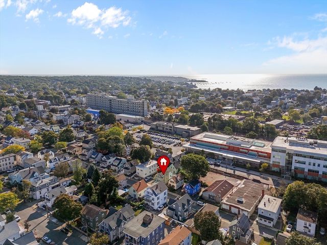 26 Groveland St, Lynn, MA 01902