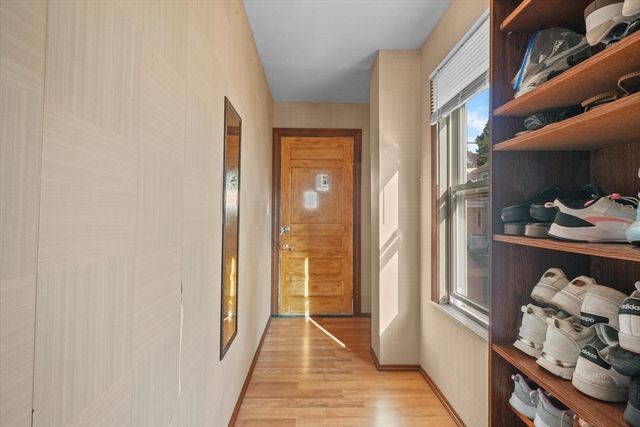 26 Groveland St, Lynn, MA 01902